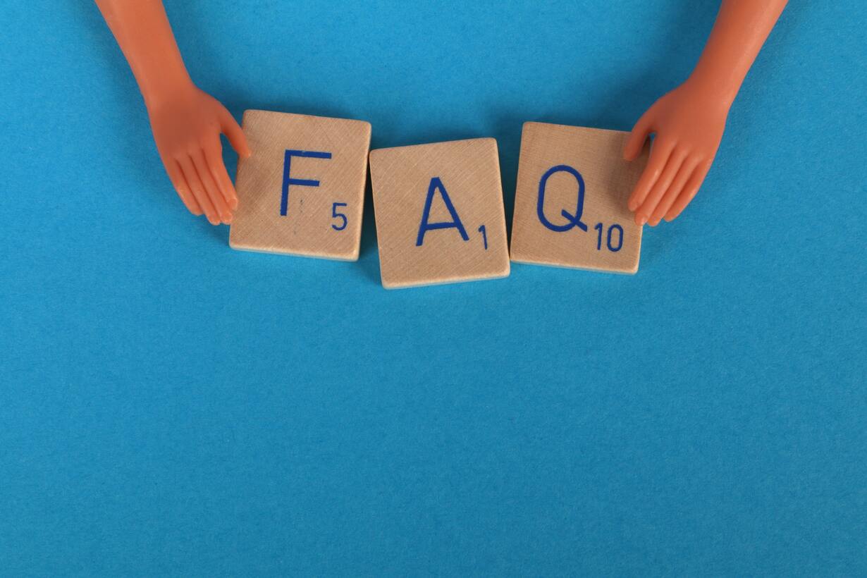 Scrabblesteine mit FAQ