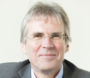 Professor Holger Hanselka